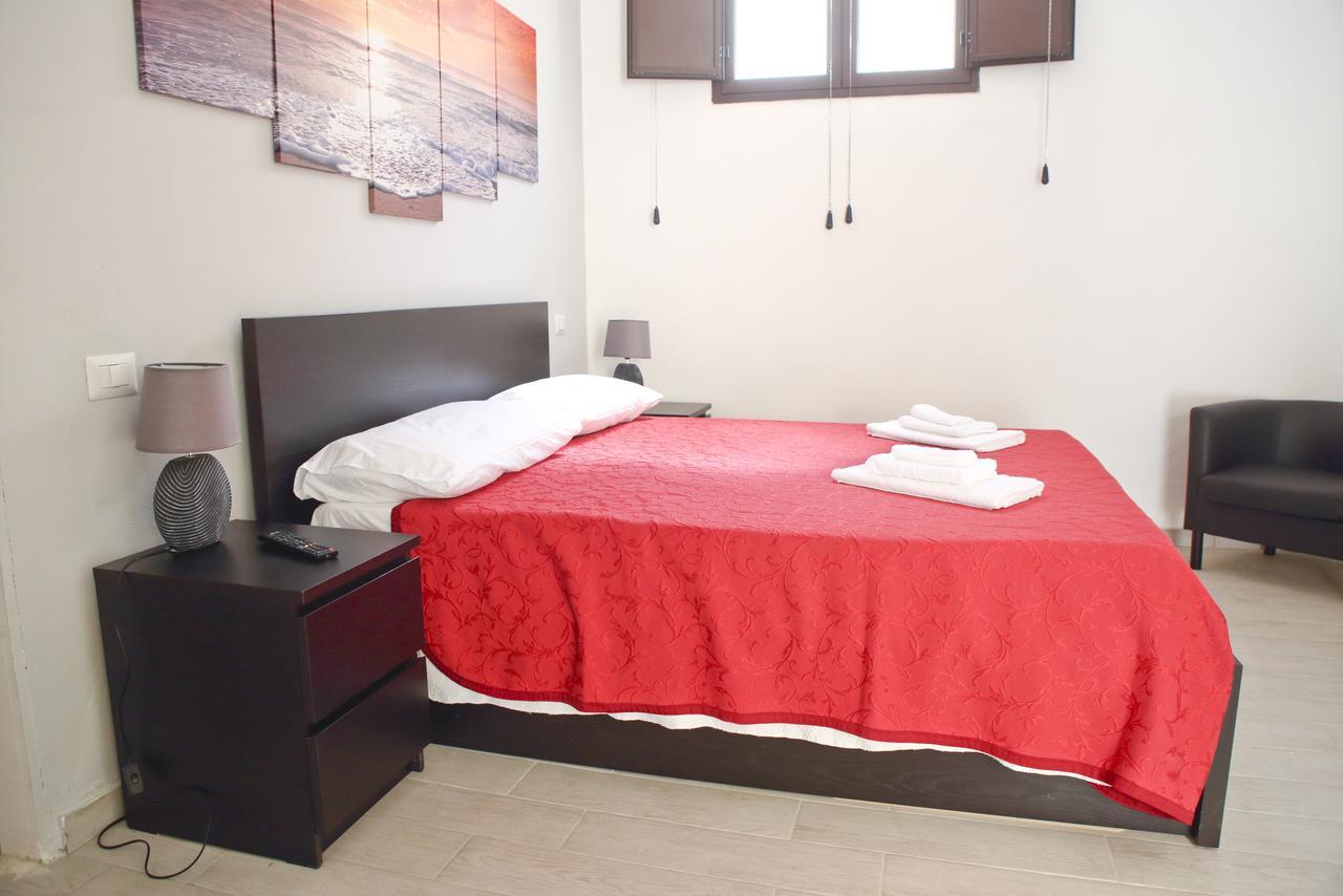Palazzo Melnis Bed & Breakfast Cefalu Exterior photo