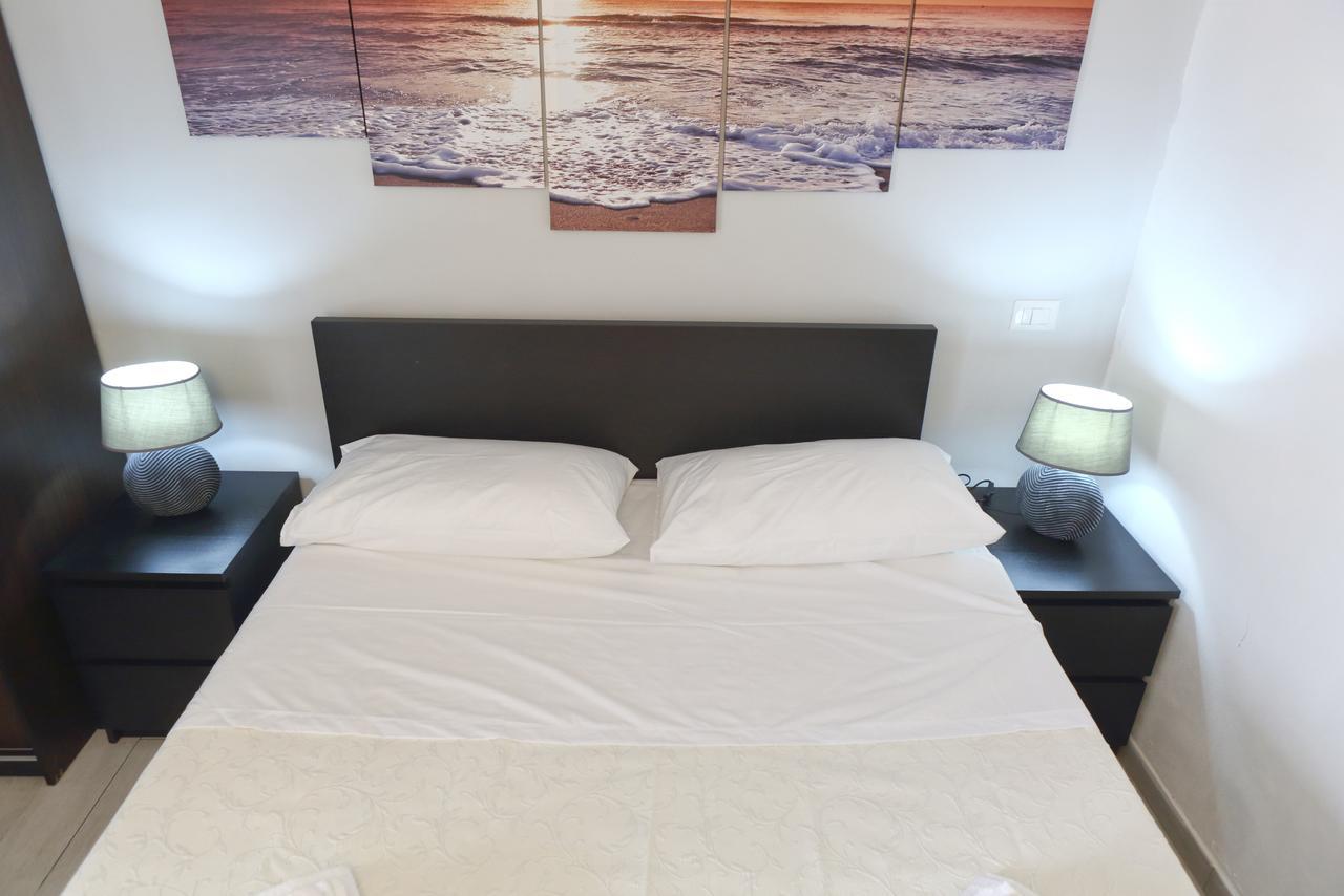 Palazzo Melnis Bed & Breakfast Cefalu Exterior photo